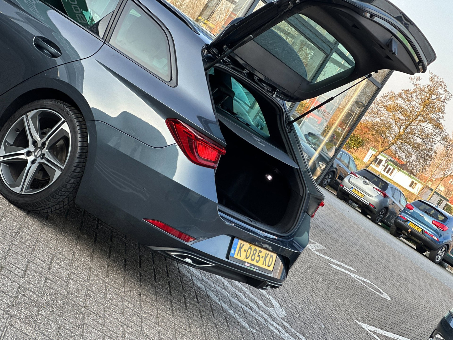 SEAT