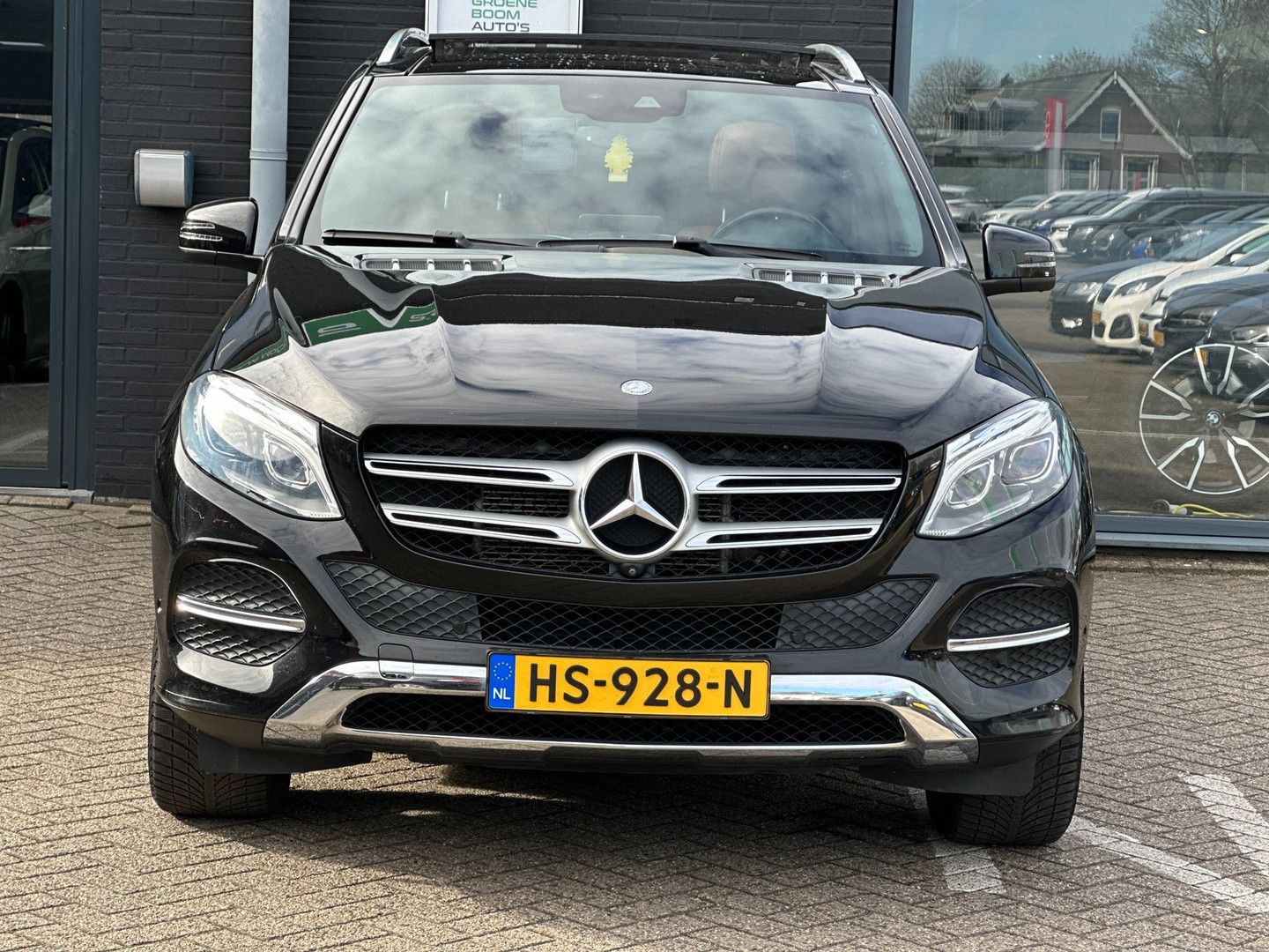 Mercedes-Benz