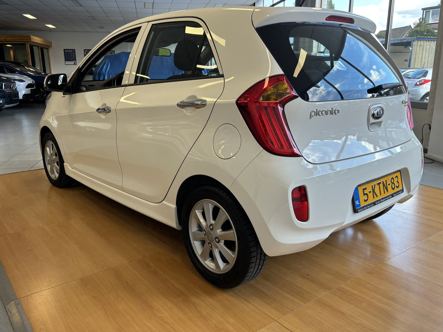 Kia