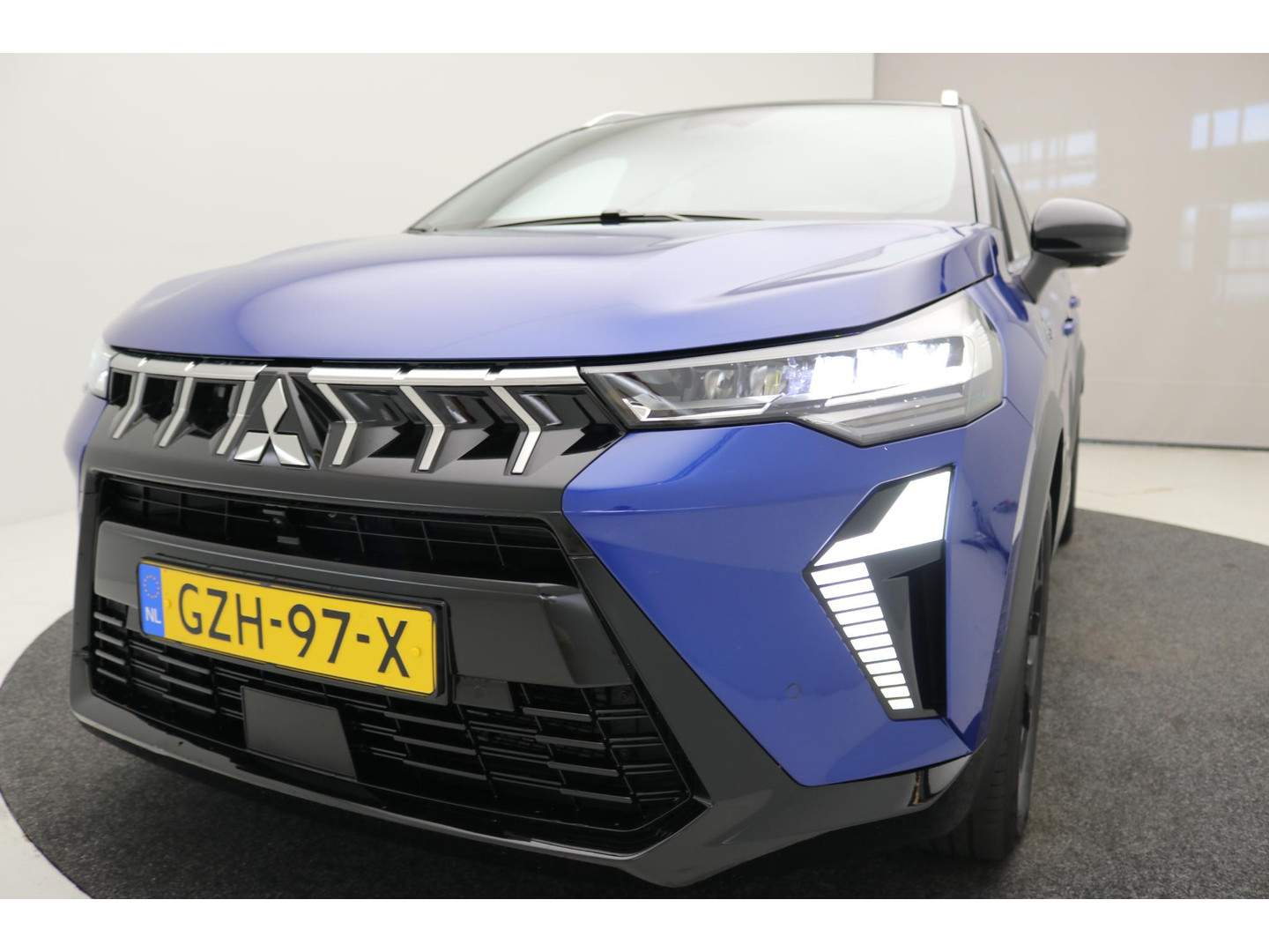 Mitsubishi Mitsubishi