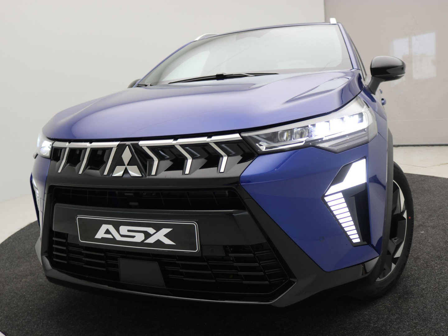 Mitsubishi Mitsubishi