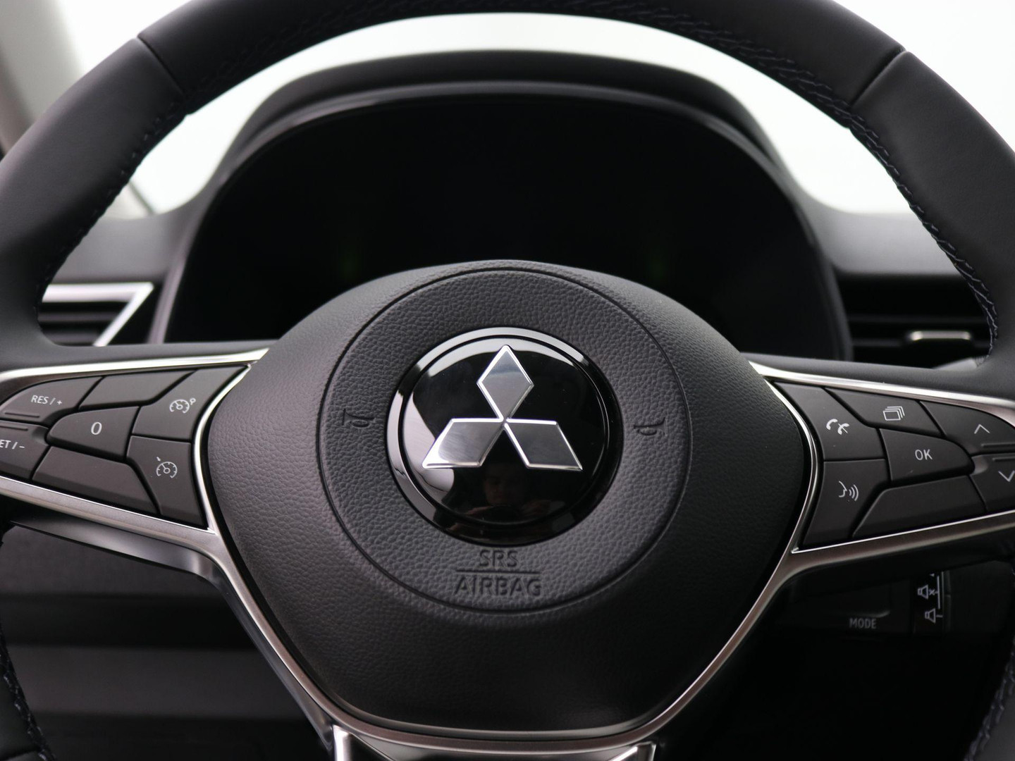 Mitsubishi Mitsubishi