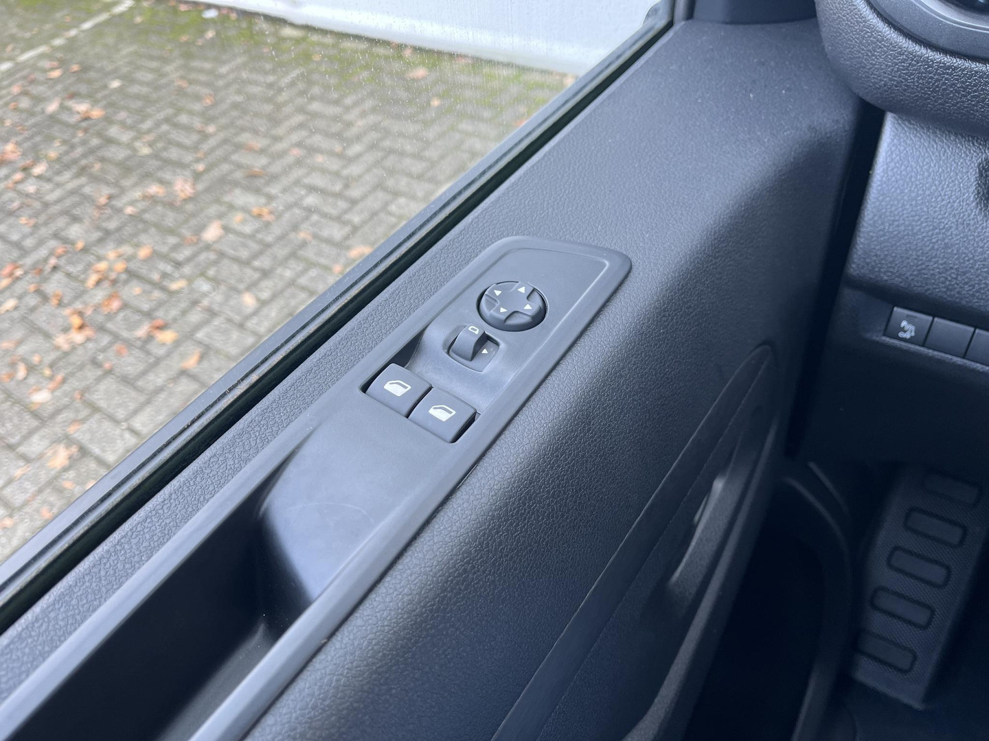 Peugeot e-Expert
