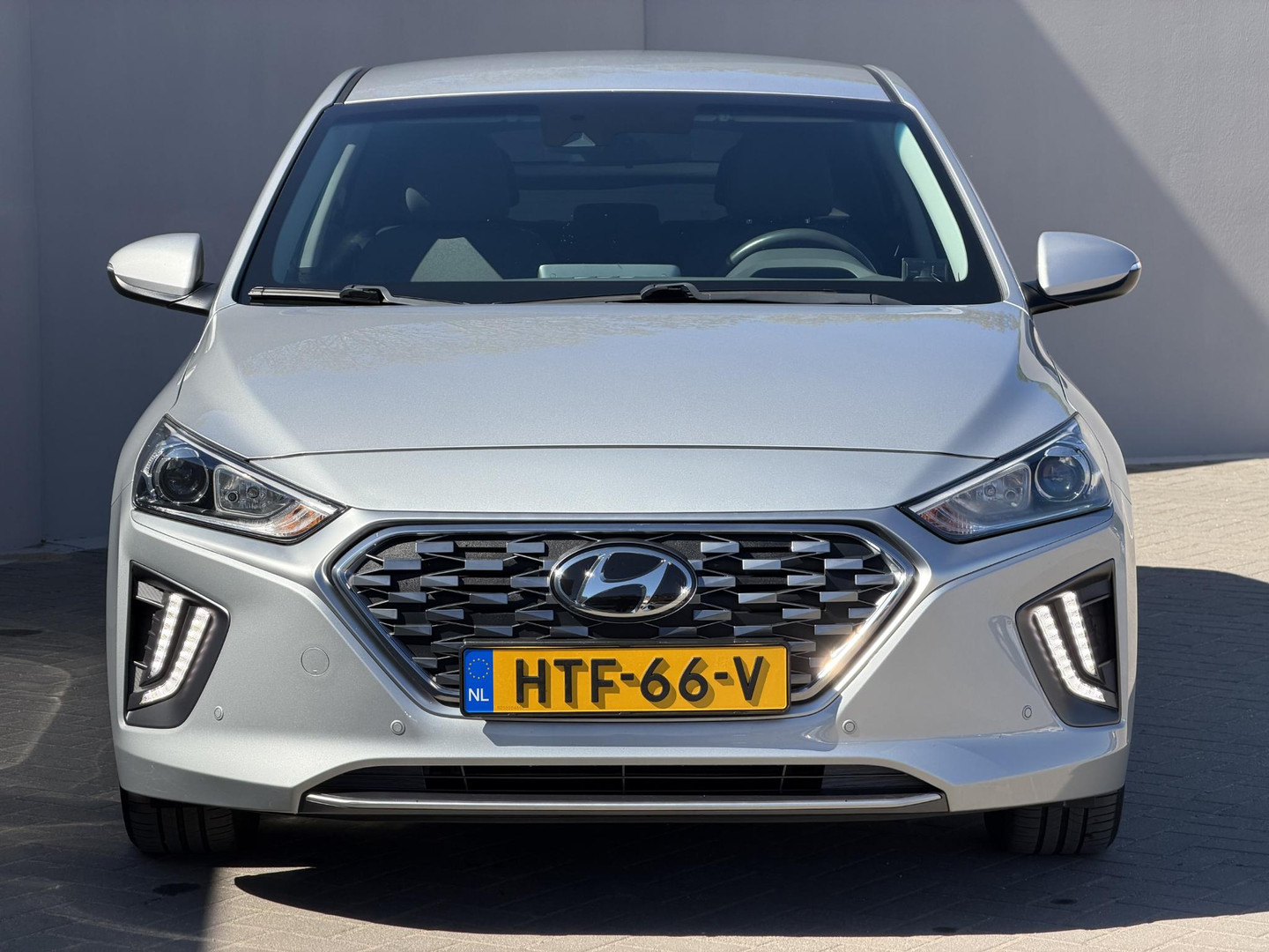 Hyundai Ioniq