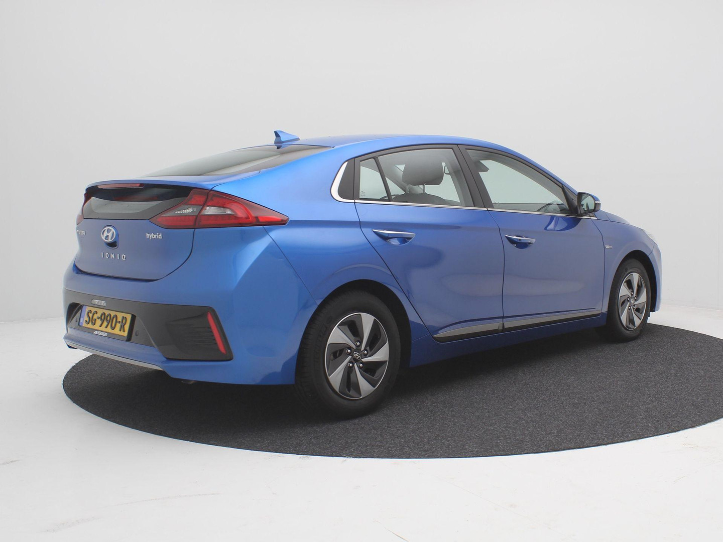 Hyundai Ioniq