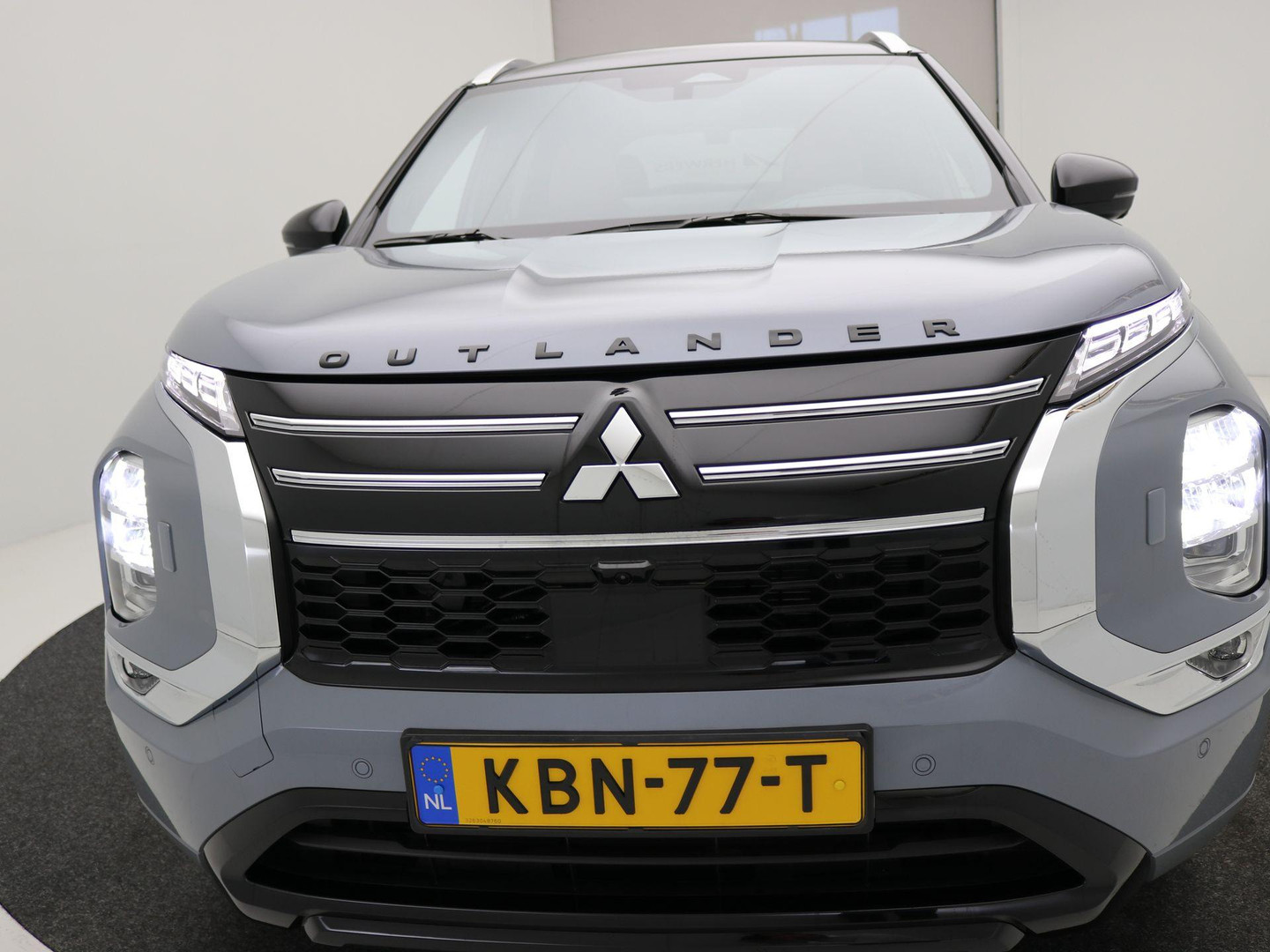 Mitsubishi Mitsubishi