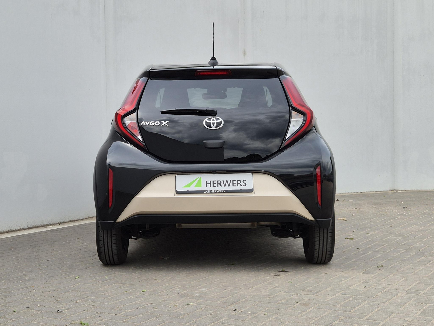 Toyota Toyota