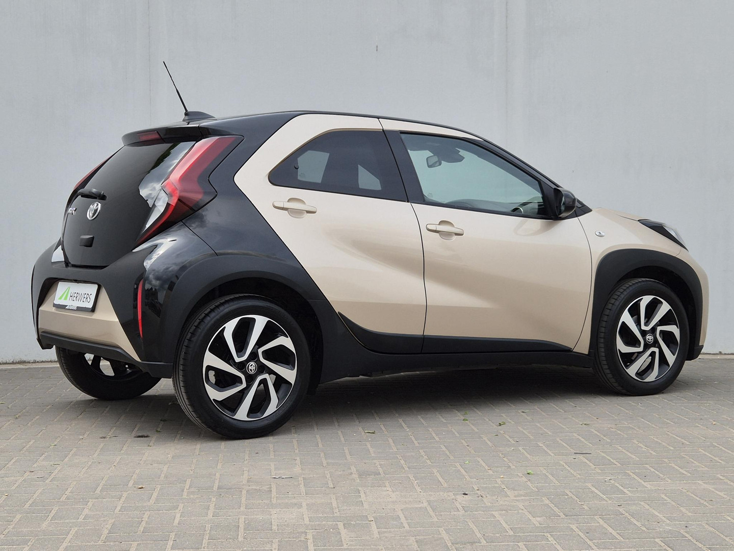 Toyota Toyota