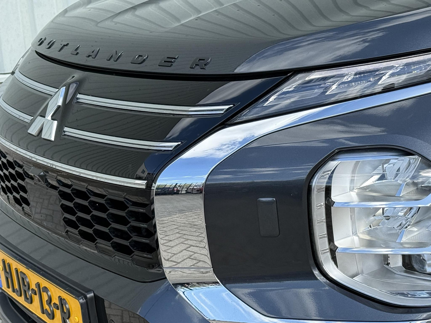 Mitsubishi Mitsubishi