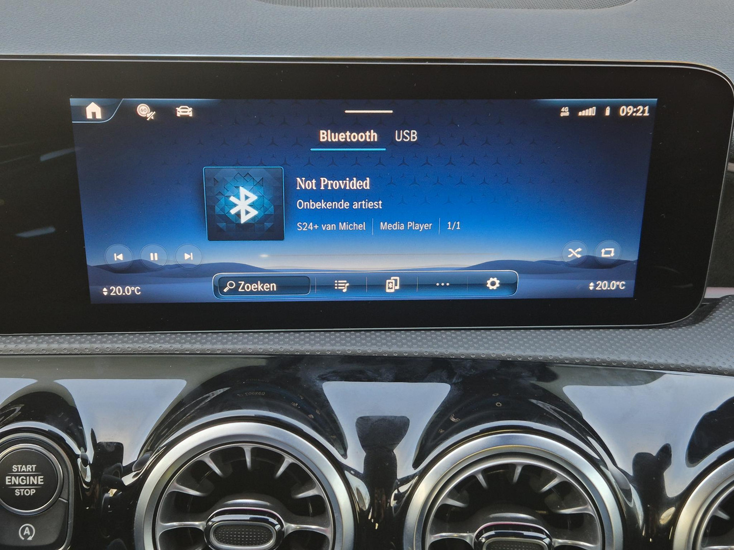 Mercedes-Benz Mercedes-Benz