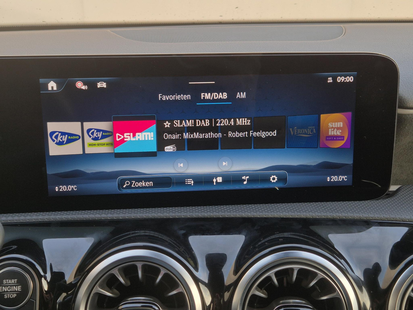 Mercedes-Benz Mercedes-Benz