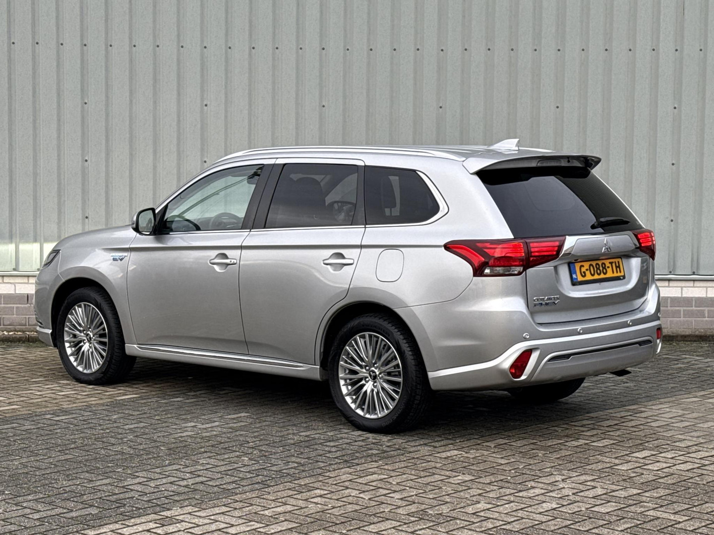 Mitsubishi Mitsubishi