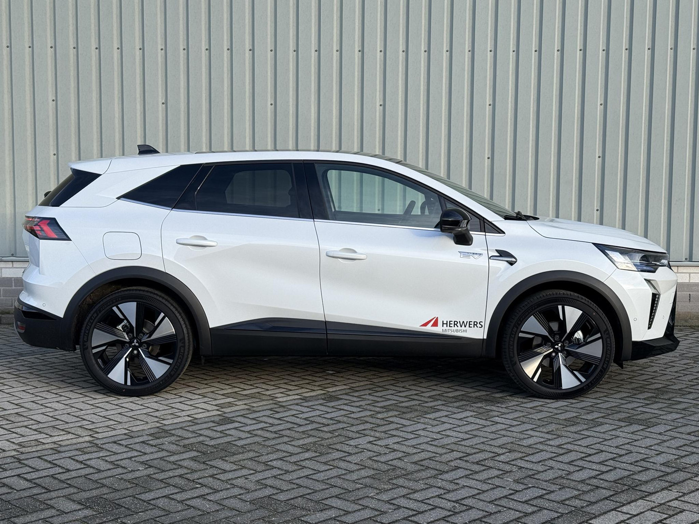 Mitsubishi Mitsubishi