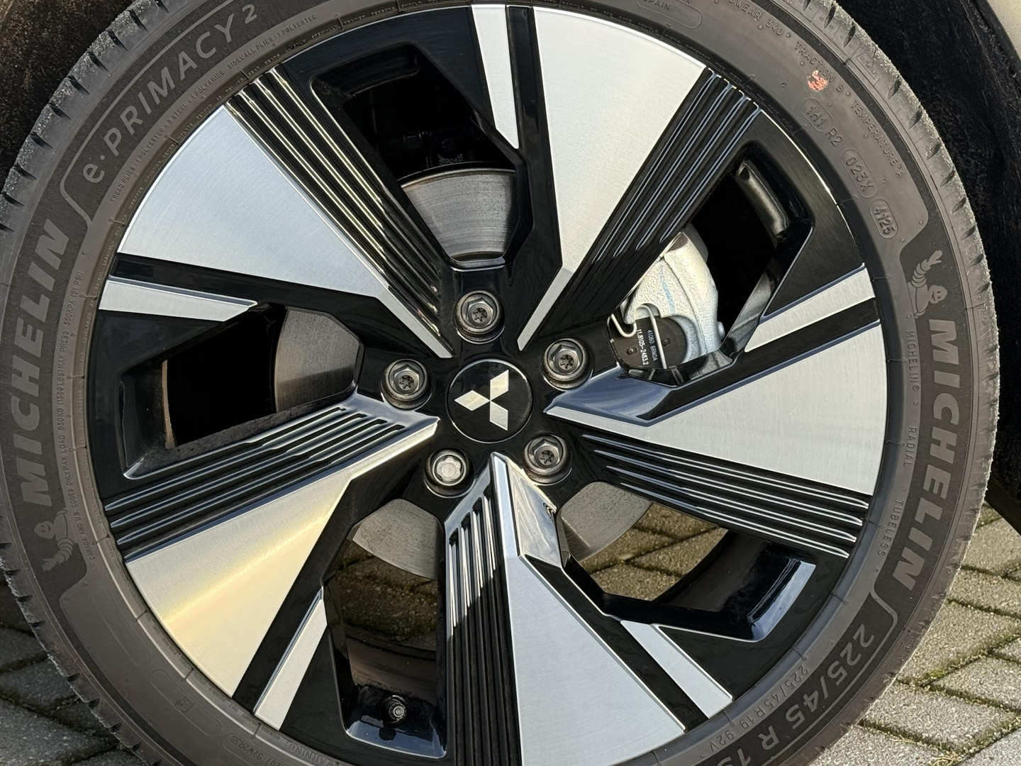 Mitsubishi Mitsubishi