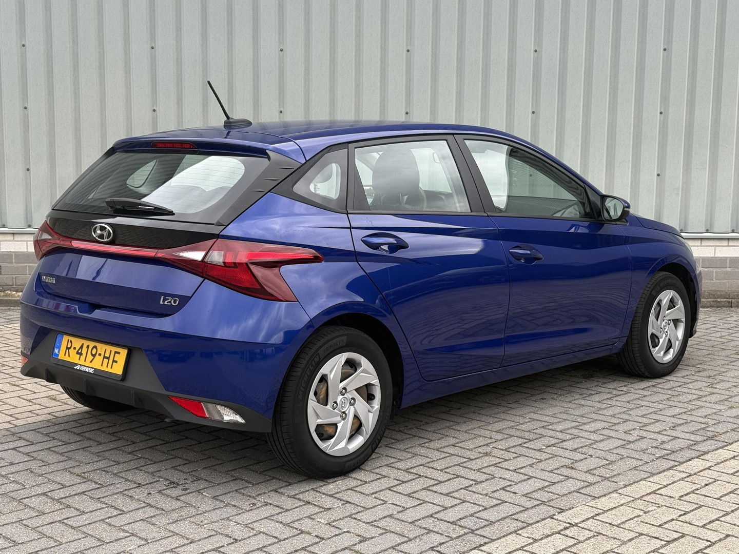 Hyundai i20