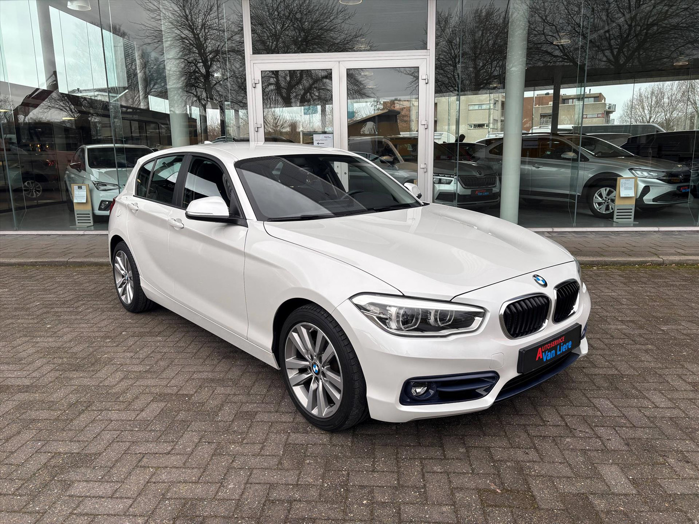 BMW BMW
