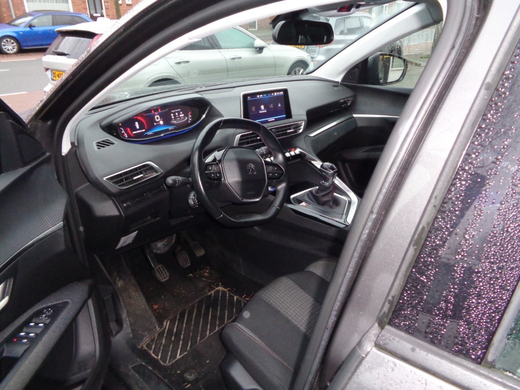 Peugeot
