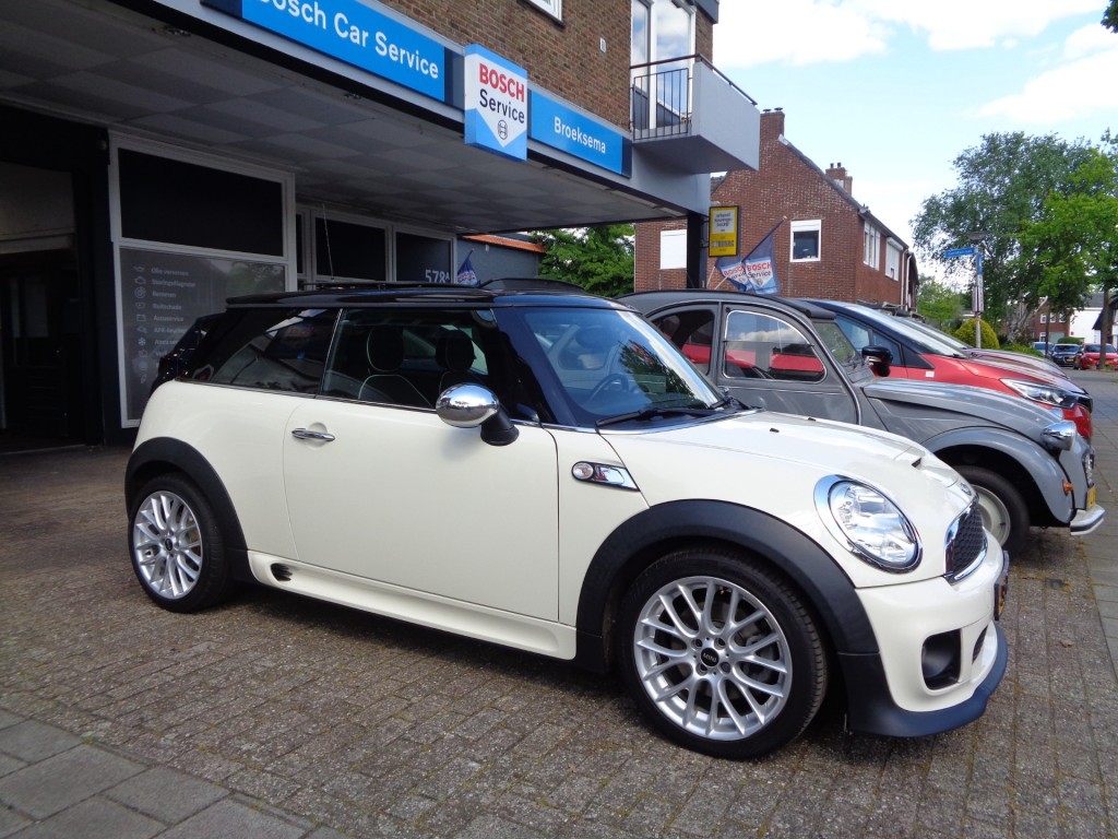 MINI