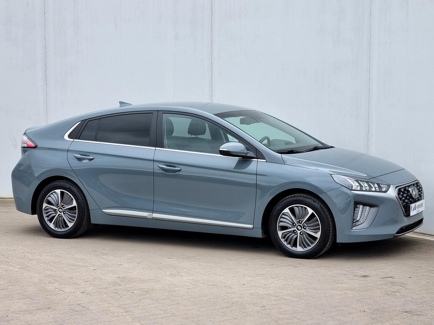 Hyundai Hyundai