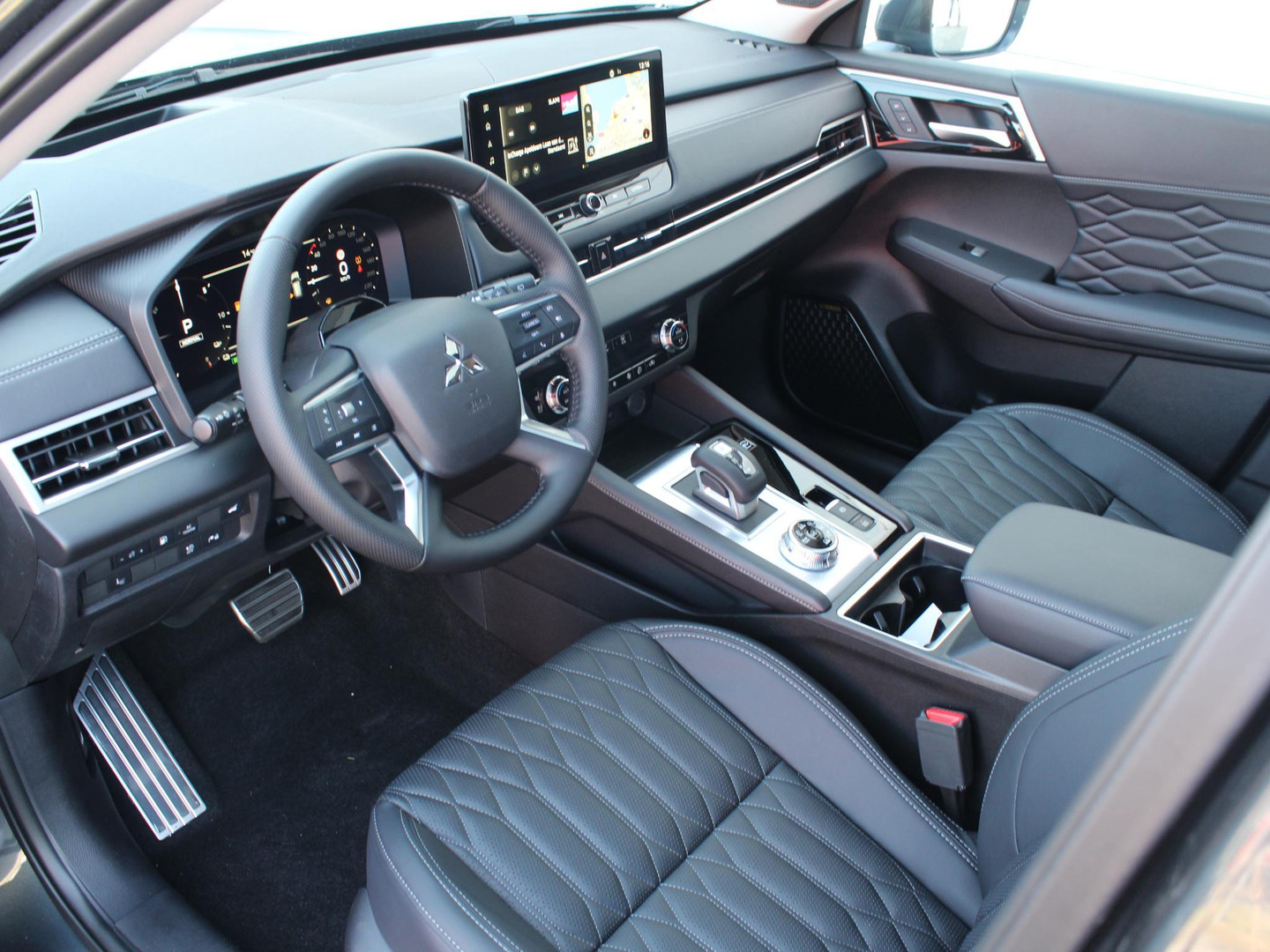 Mitsubishi Mitsubishi