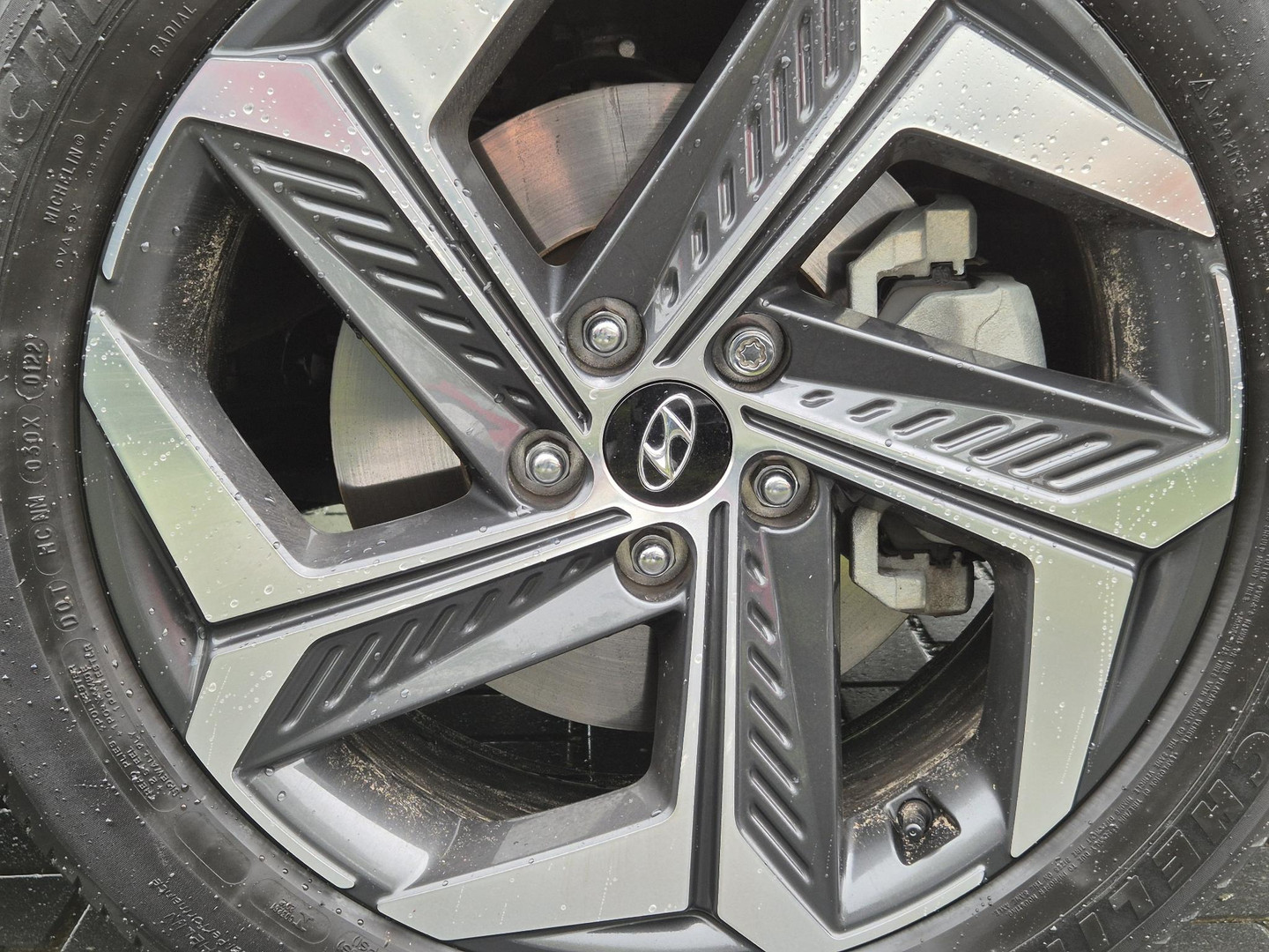 Hyundai Hyundai