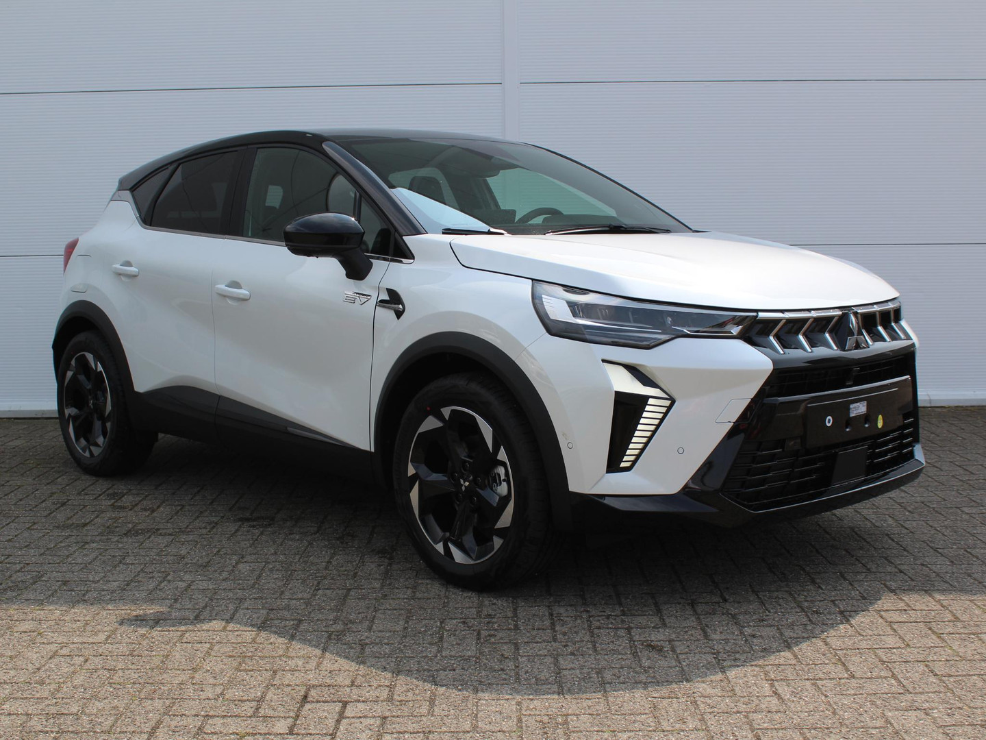 Mitsubishi Mitsubishi