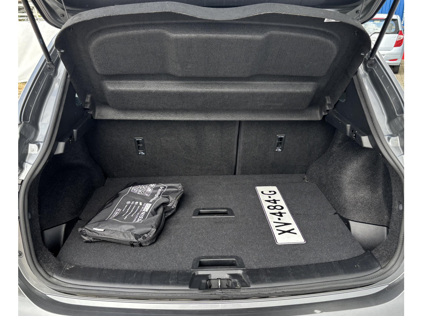 Nissan Nissan