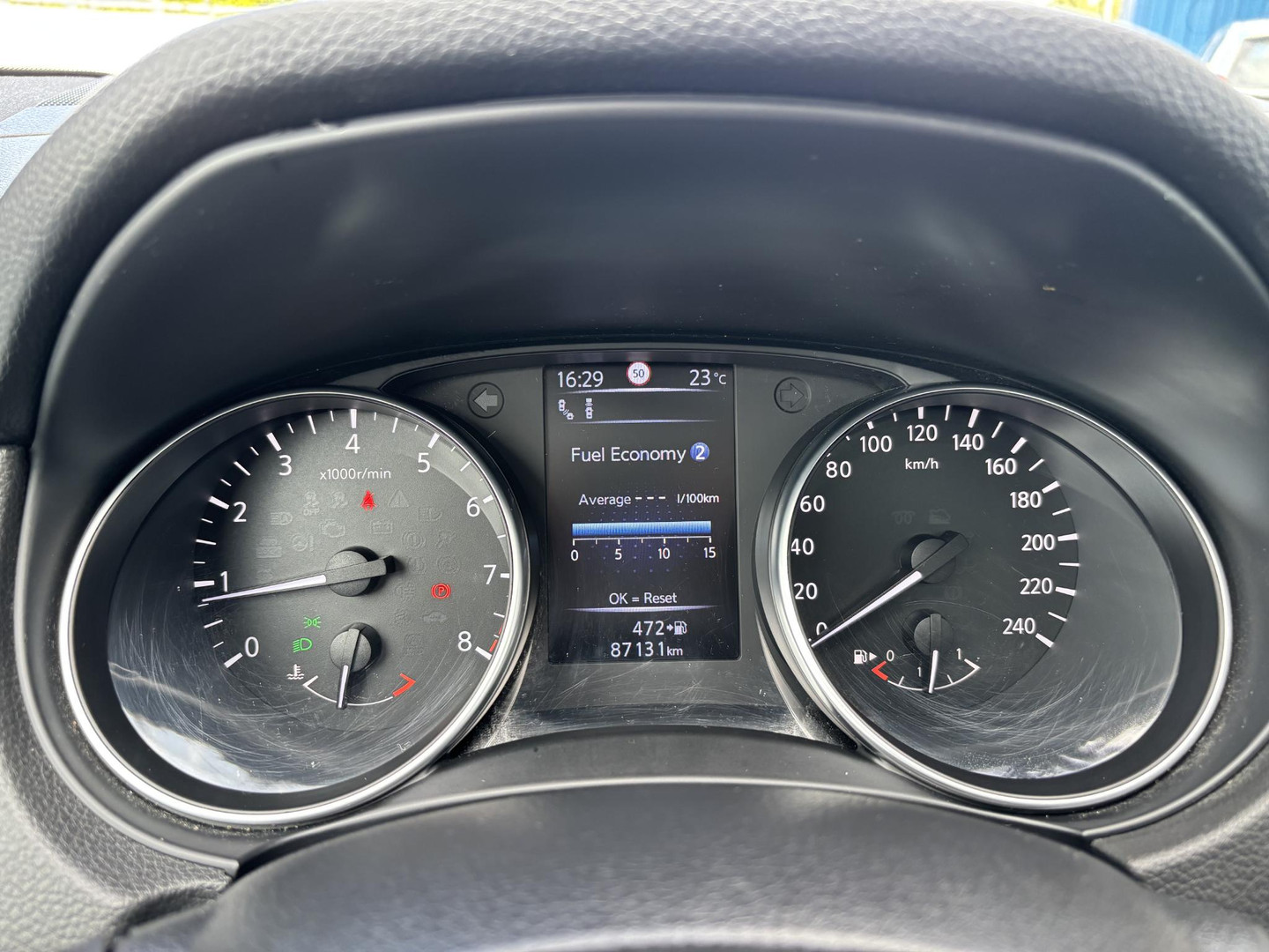 Nissan Nissan