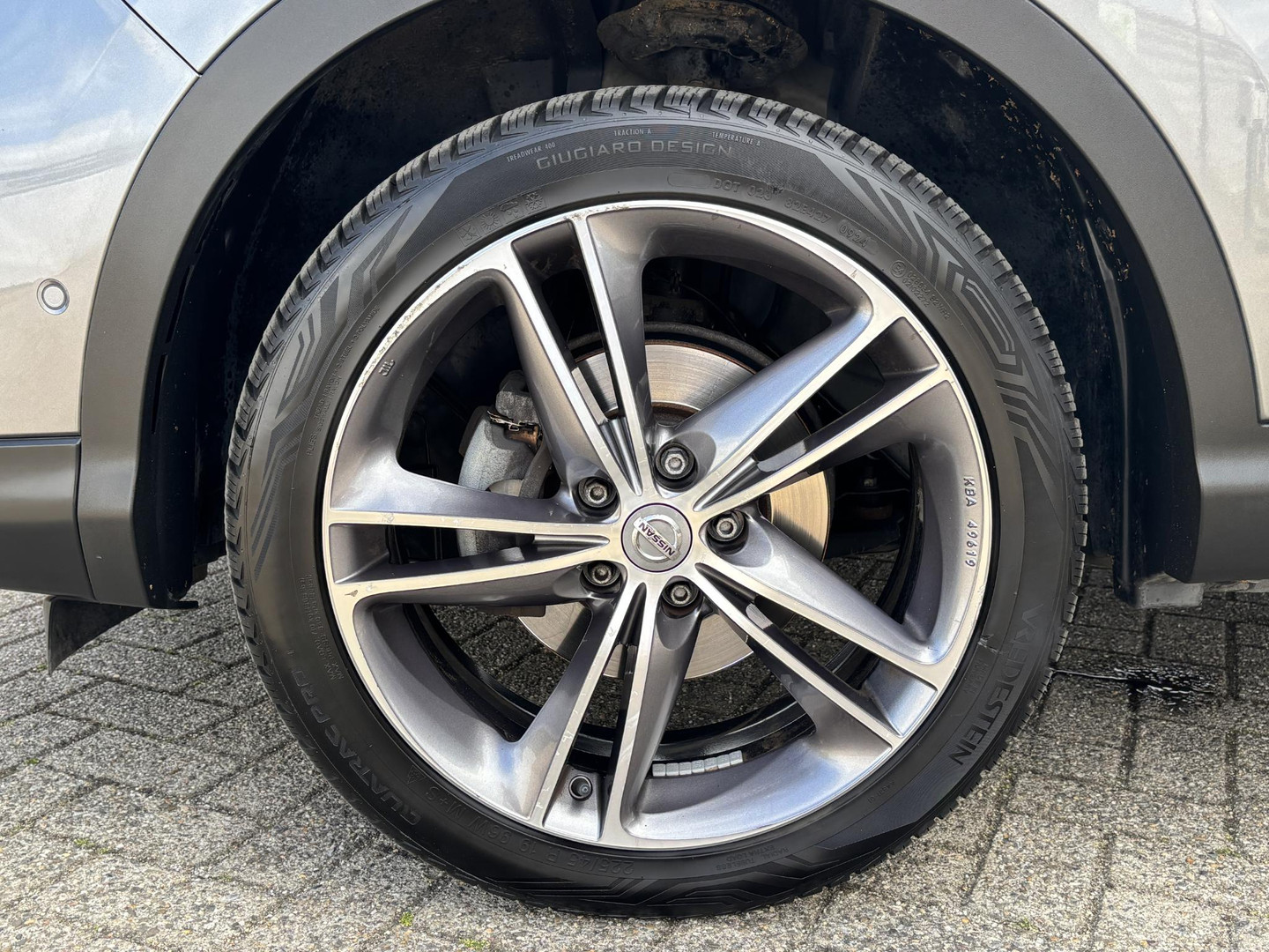Nissan Nissan