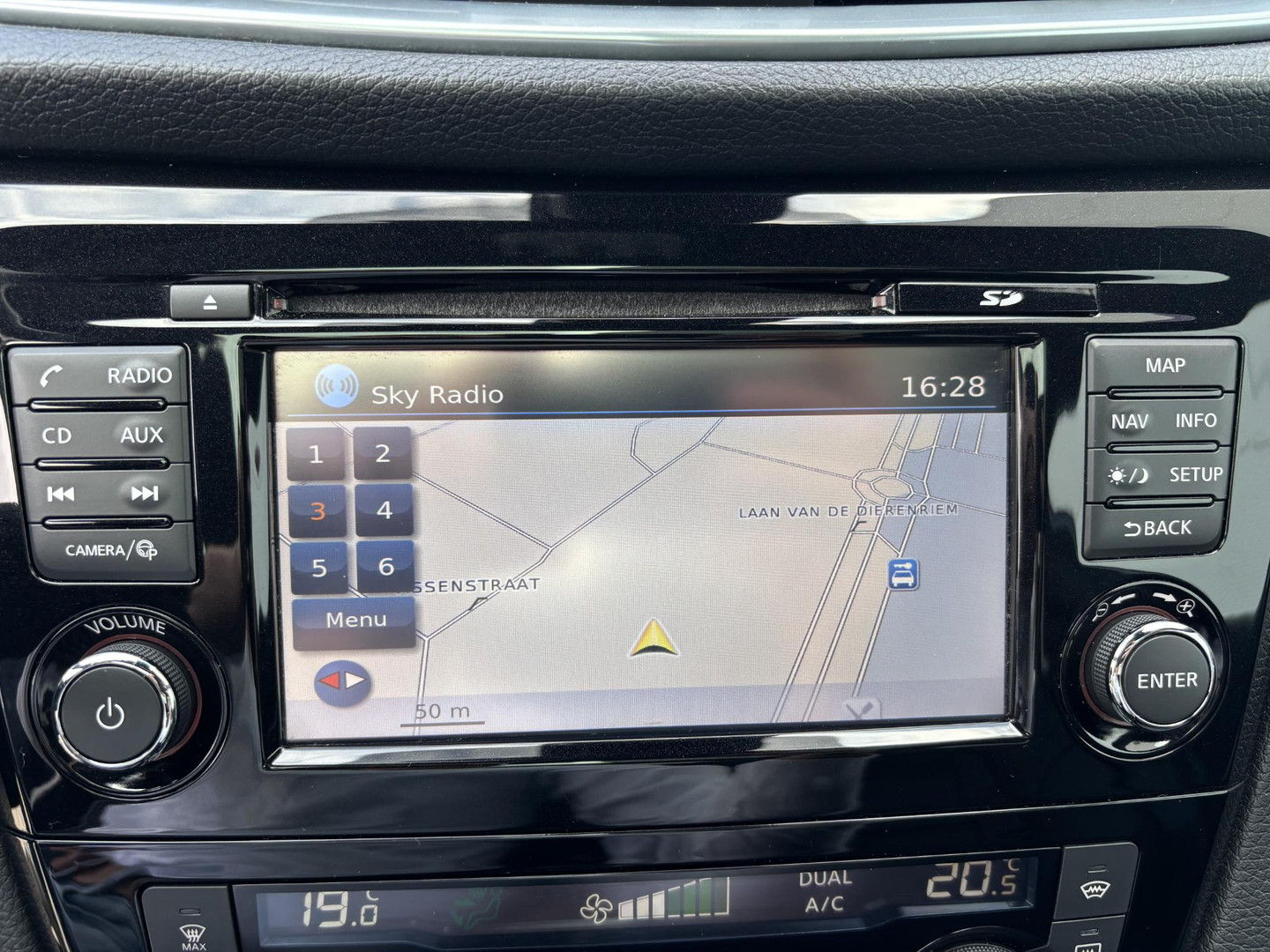 Nissan Nissan