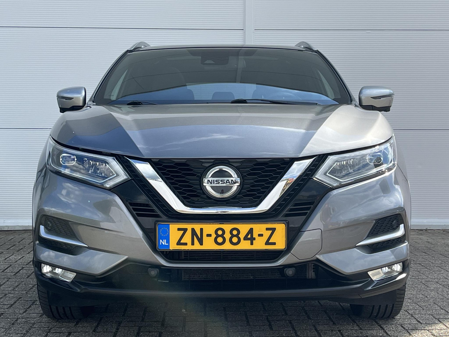 Nissan Nissan