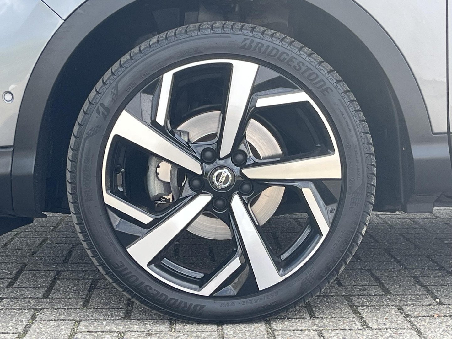 Nissan Nissan