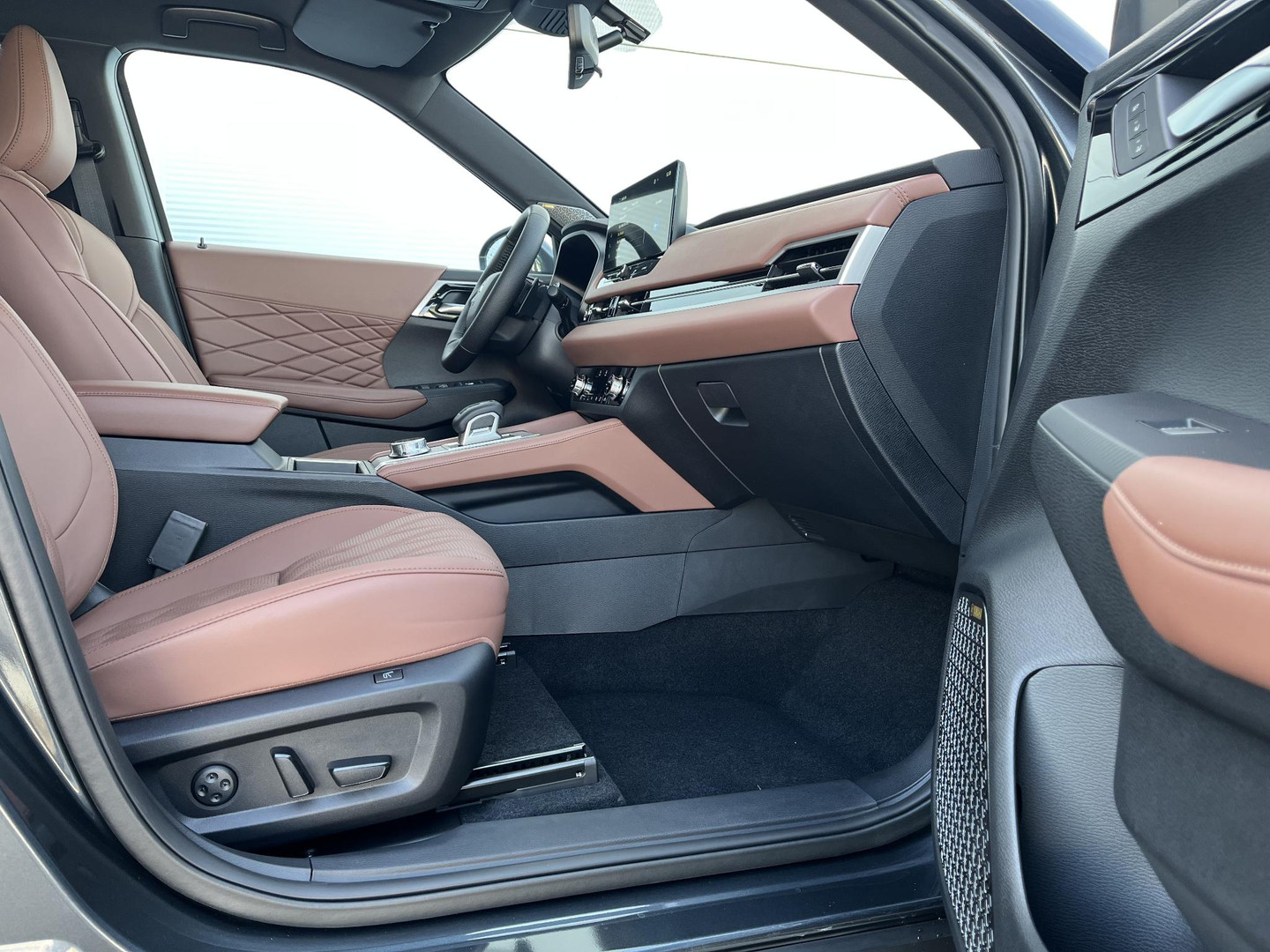 Mitsubishi Mitsubishi