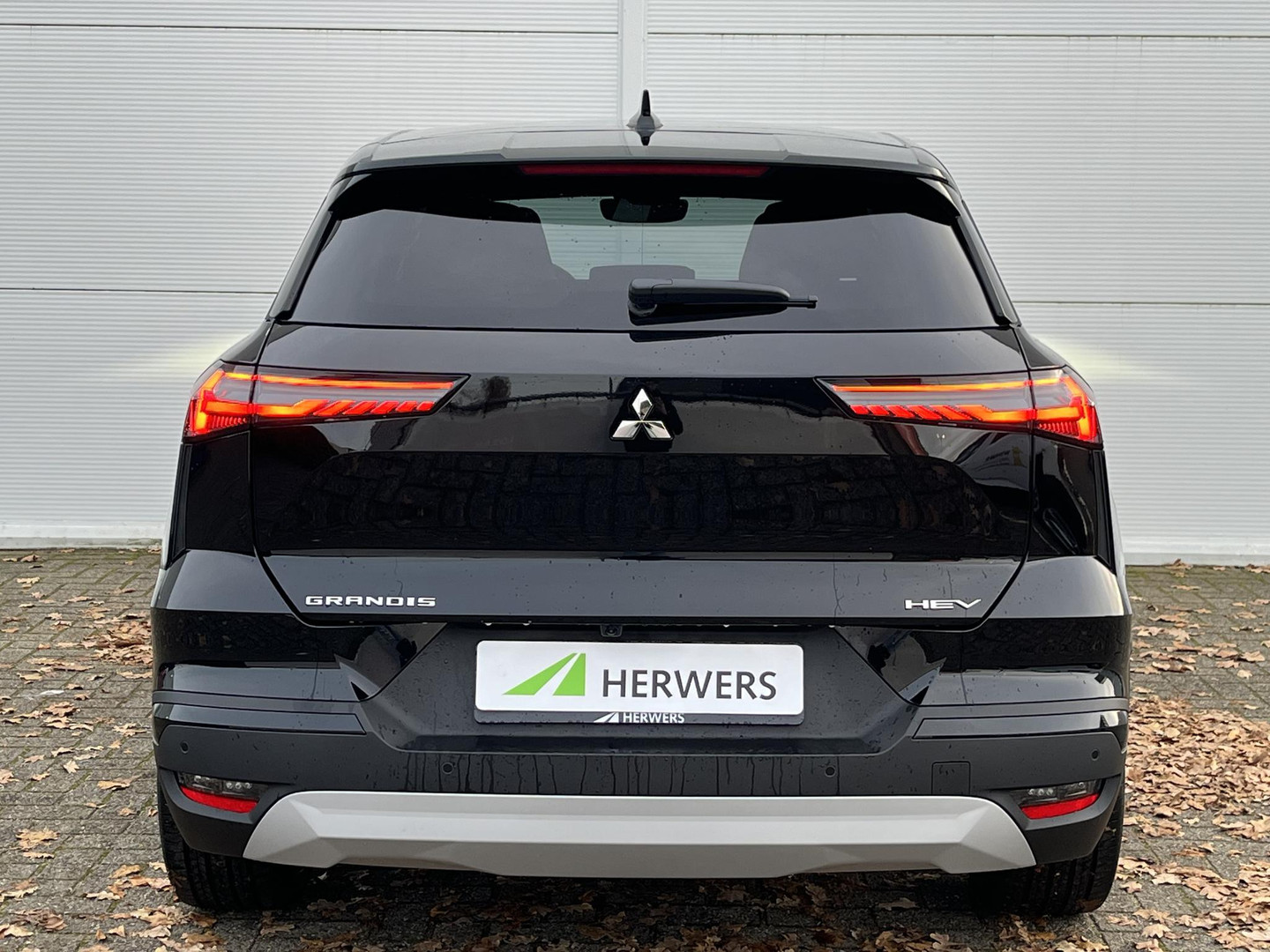 Mitsubishi Mitsubishi