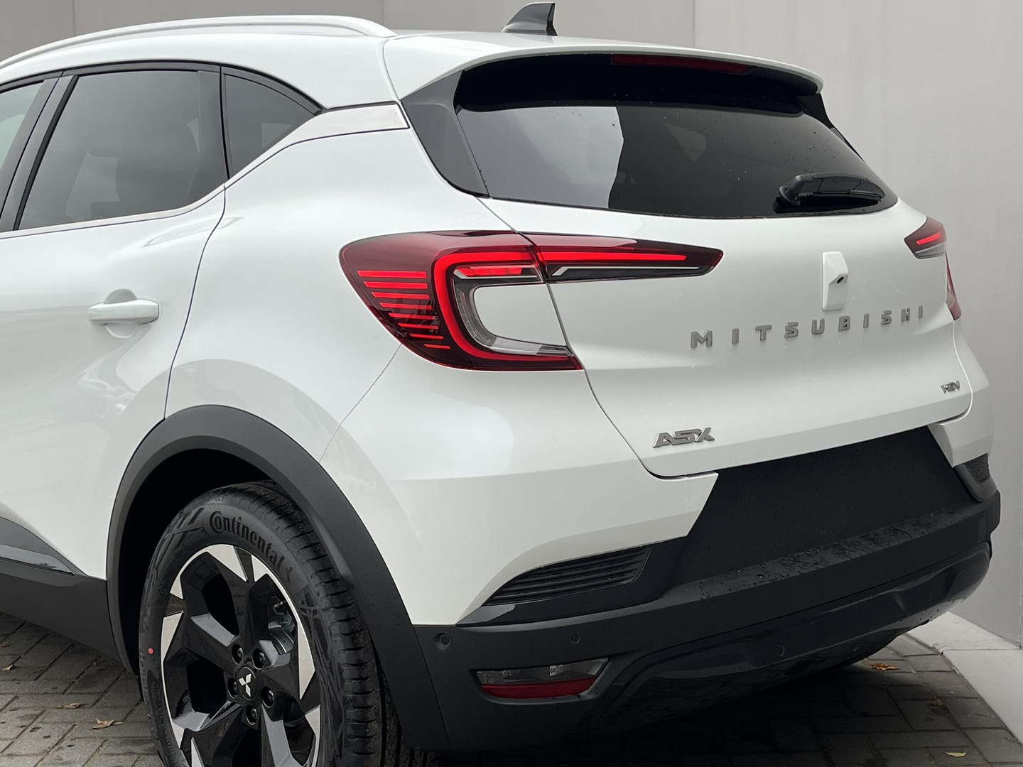 Mitsubishi Mitsubishi