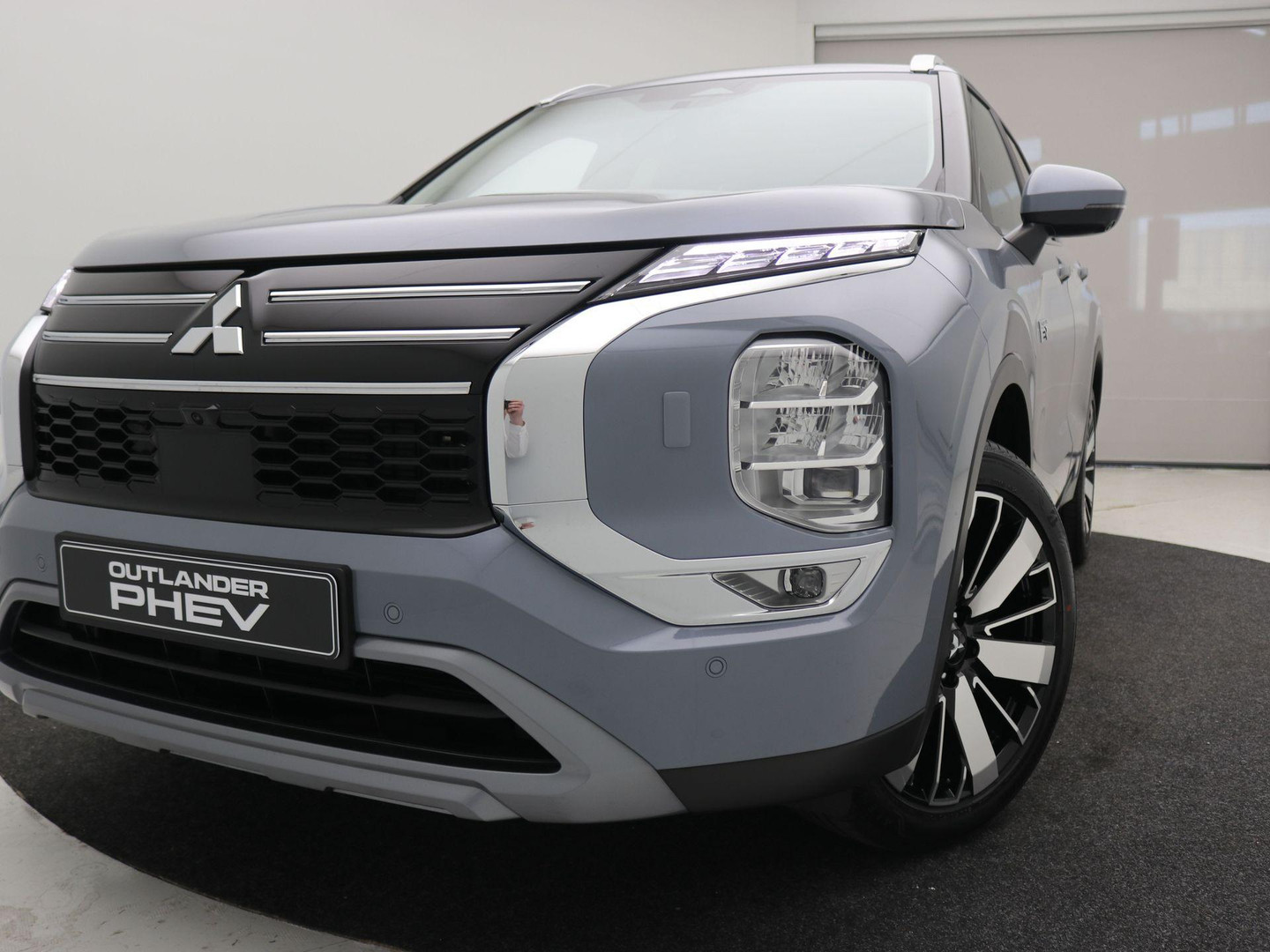 Mitsubishi Mitsubishi