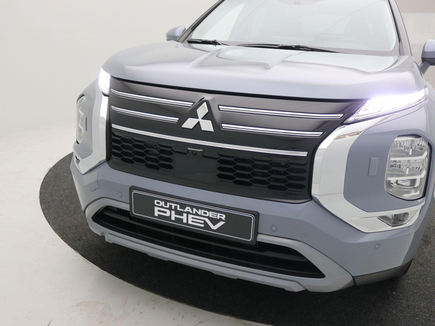 Mitsubishi Mitsubishi