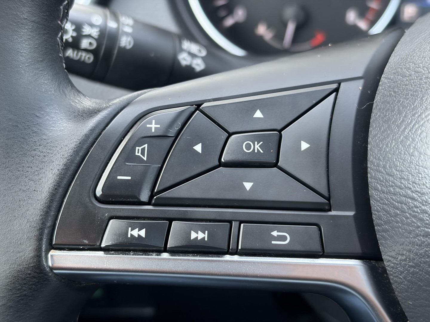 Nissan Nissan