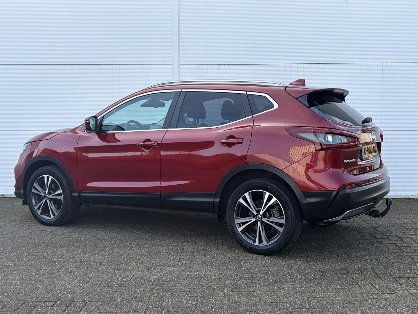 Nissan Nissan