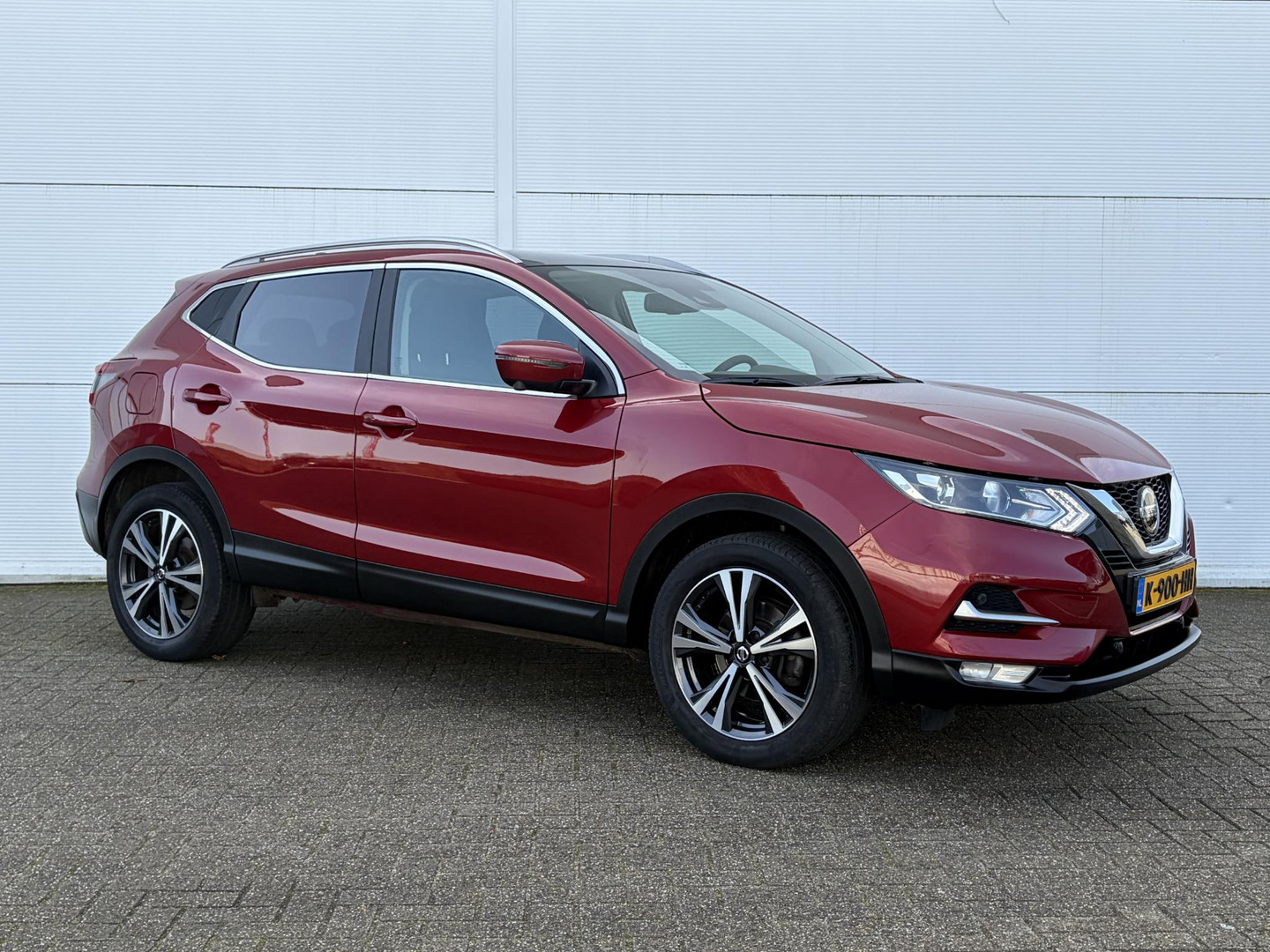 Nissan Nissan