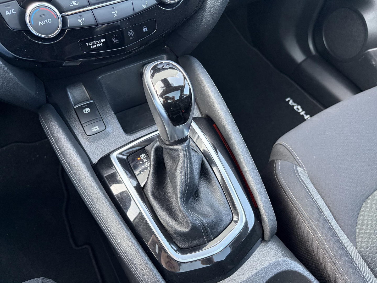 Nissan Nissan