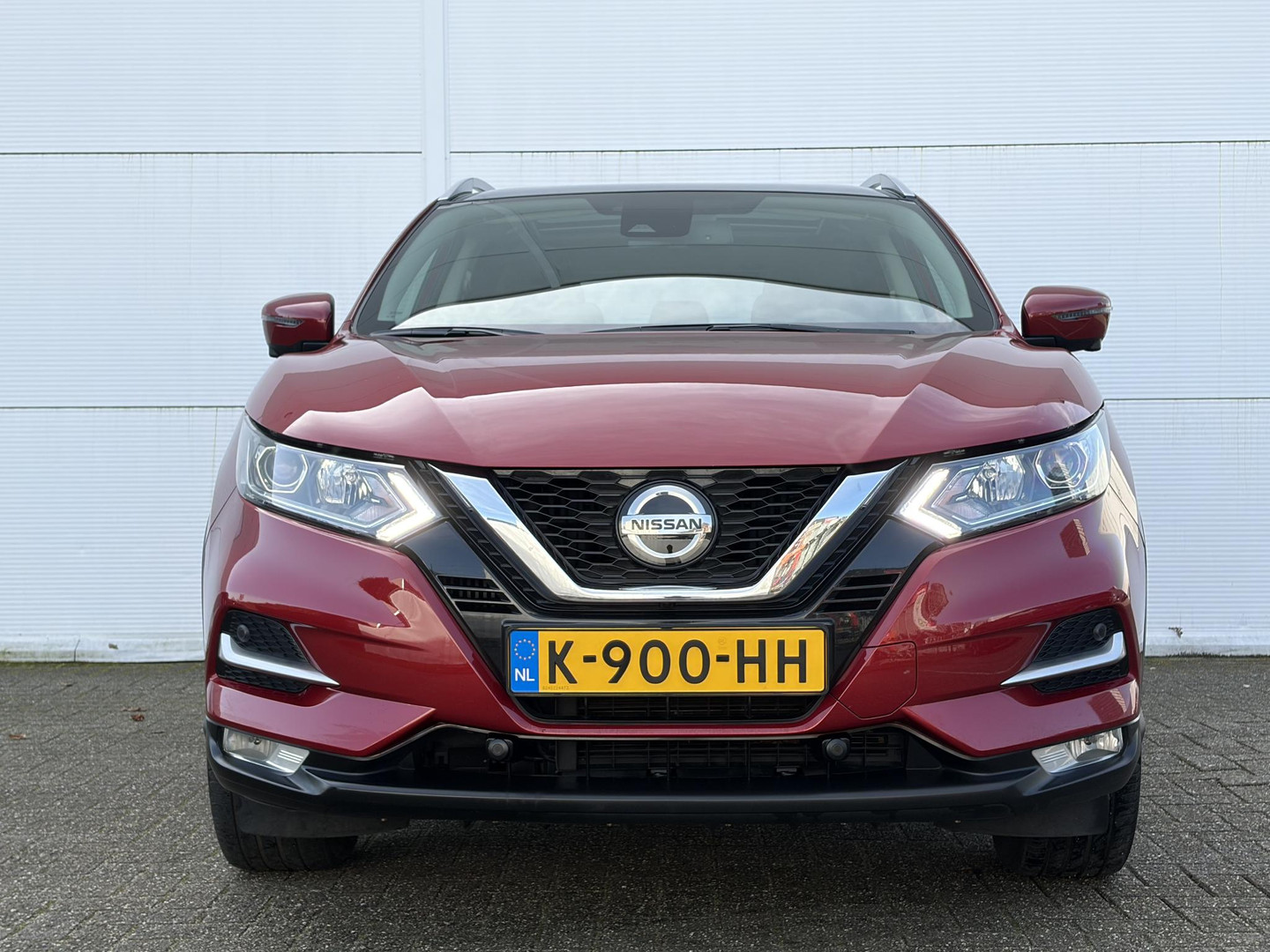 Nissan Nissan