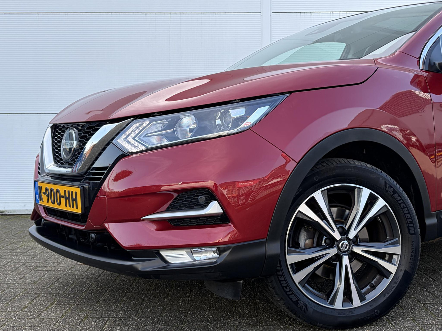 Nissan Nissan