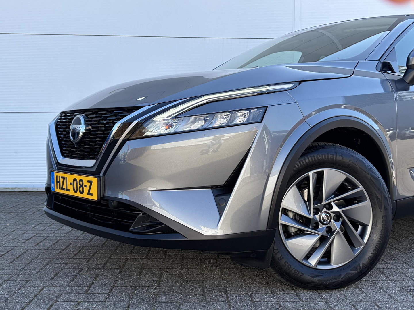Nissan Nissan