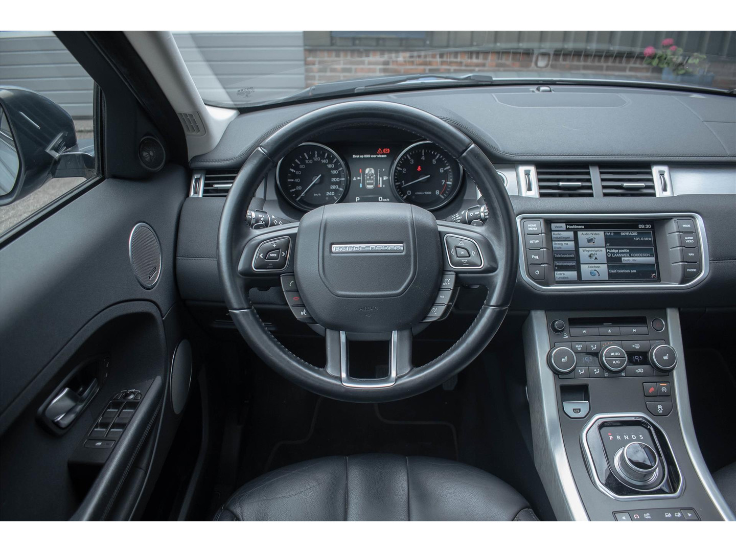 Land Rover Land Rover