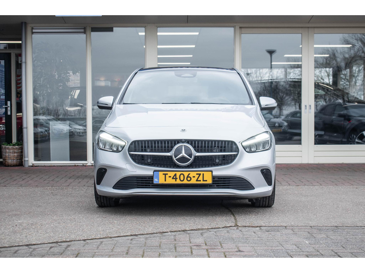 Mercedes-Benz