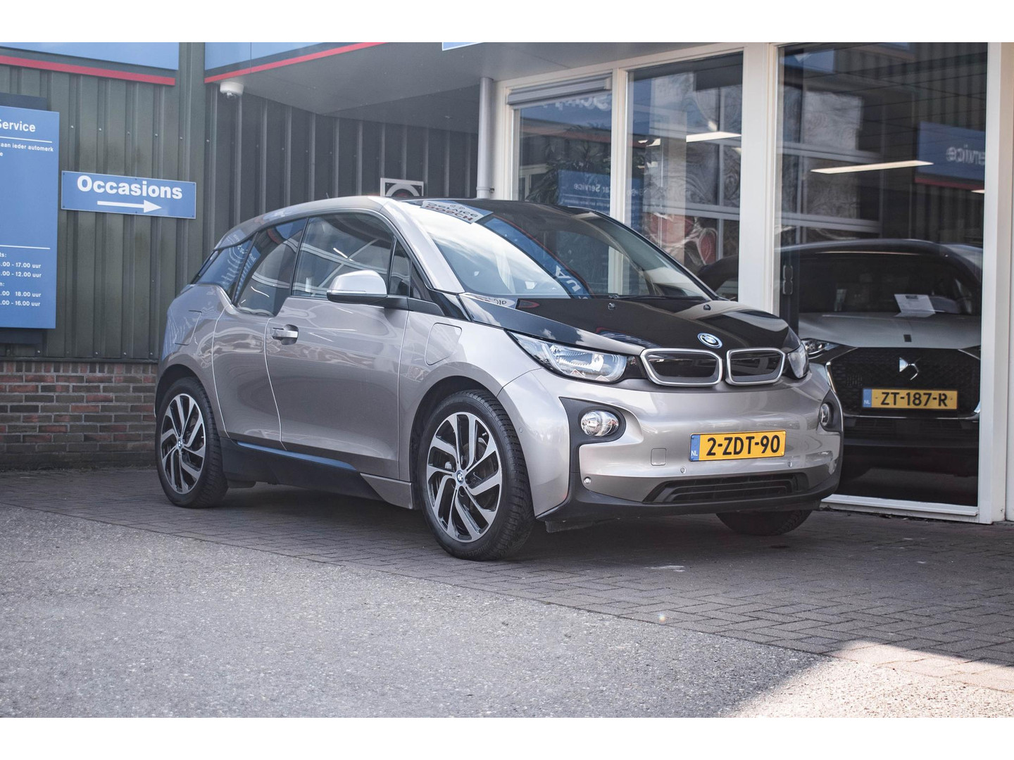 BMW