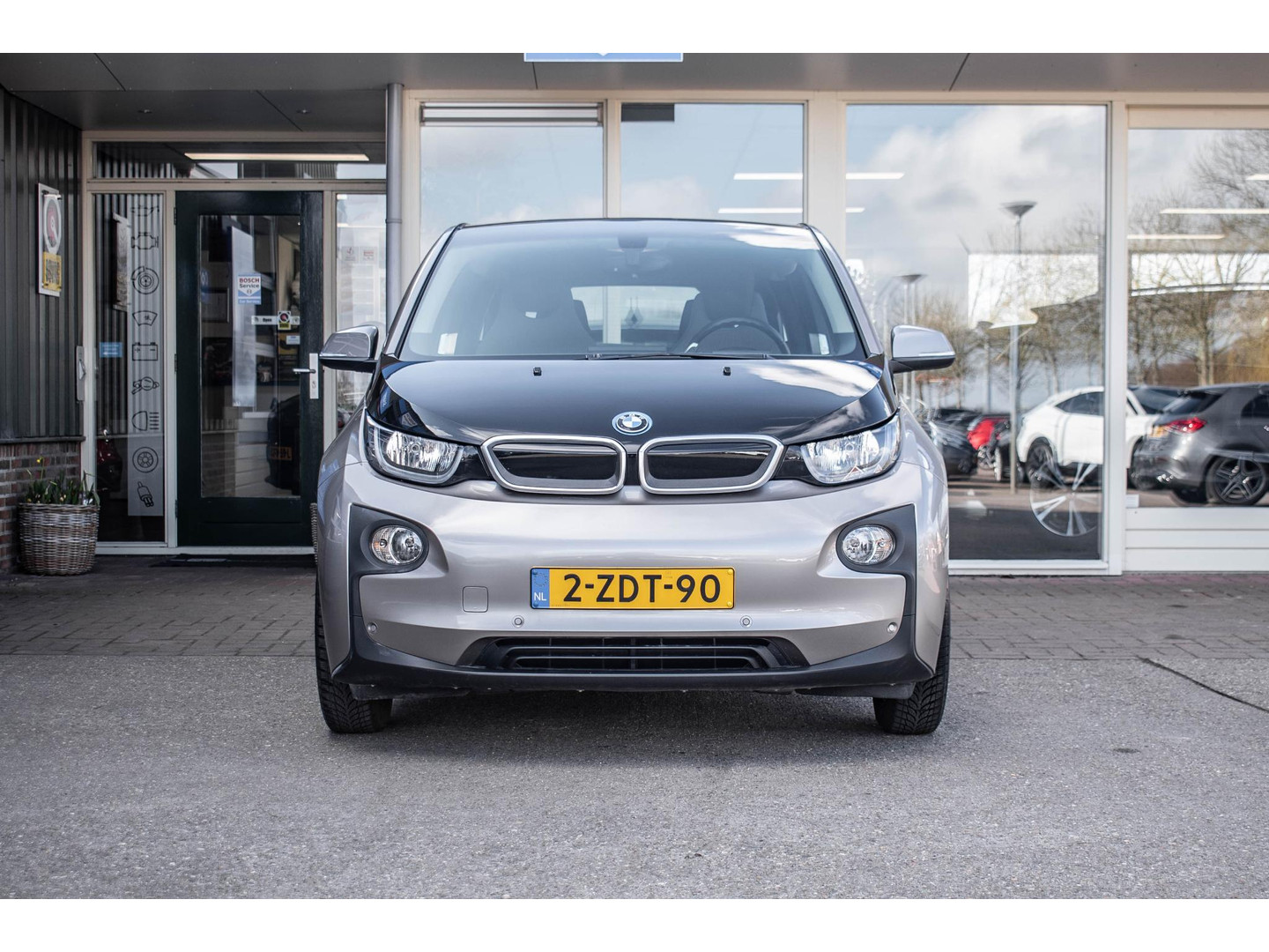 BMW