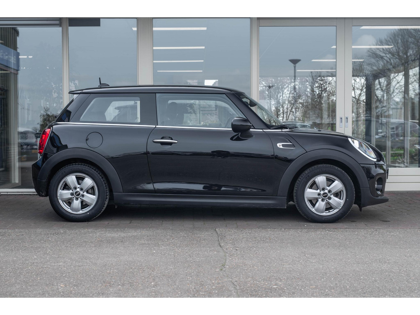 MINI