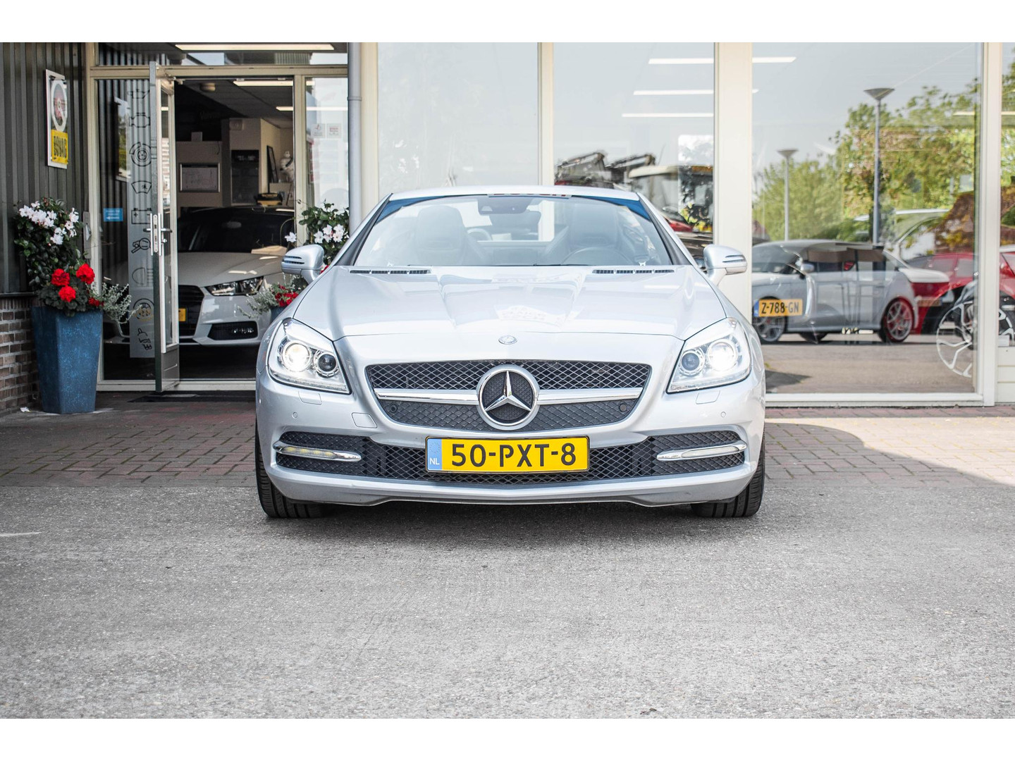 Mercedes-Benz